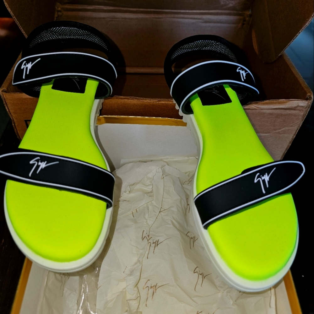 Giuseppe Zanotti Kids velcro strap sandals